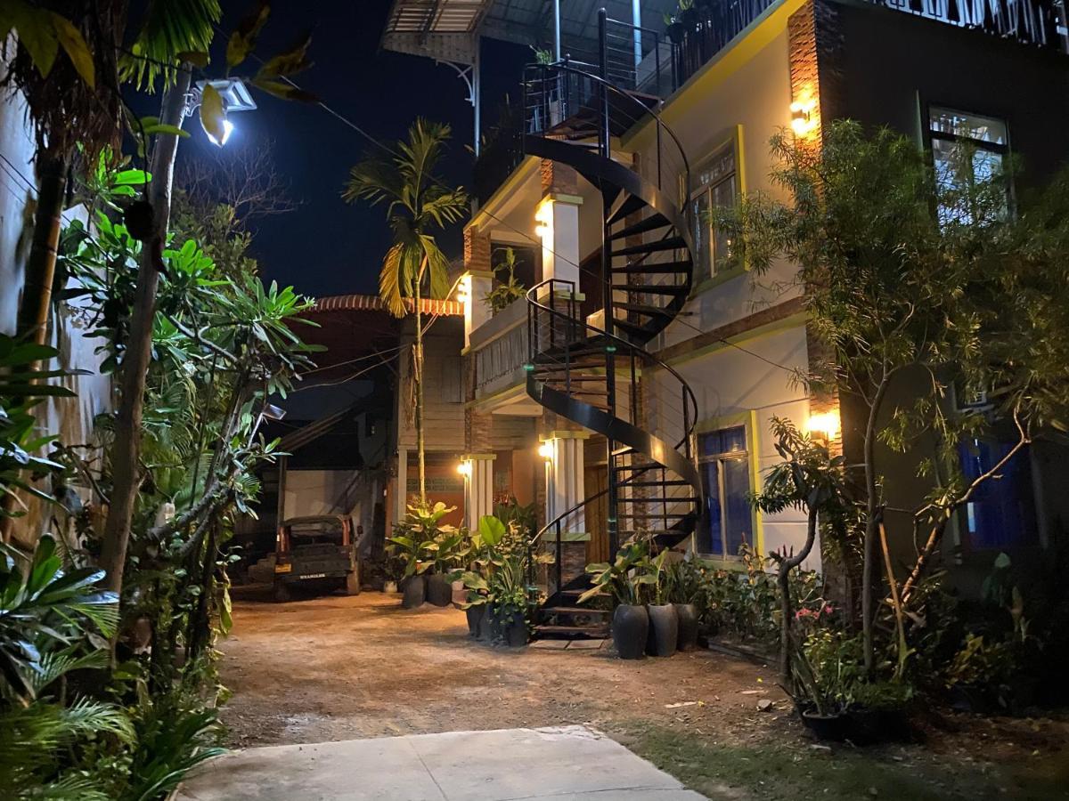 Sophat Villa Siem Reap Exterior foto